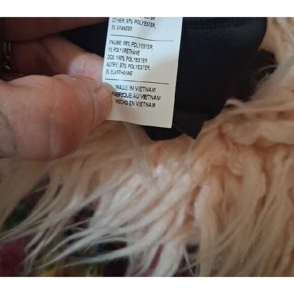 Nike Black Gloves with Silver Swoosh - Picture 6 of 11